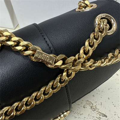 ce**e teen victoire bag in S*pple calfskin black/gold