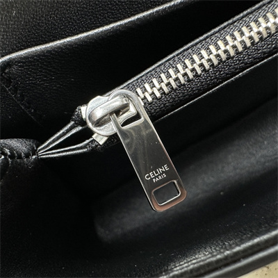 ce**e teen victoire bag in S*pple calfskin black/silver