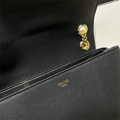 ce**e medium victoire bag in S*pple calfskin black/gold