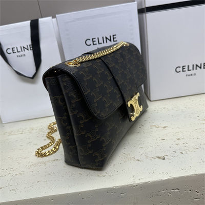 Ce**e medium victoire bag in triomphe canvas tan