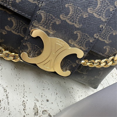 Ce**e medium victoire bag in triomphe canvas tan