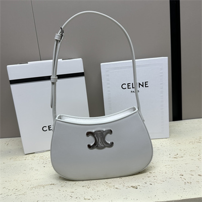 Ce**e medium tilly bag in shiny calfskin white