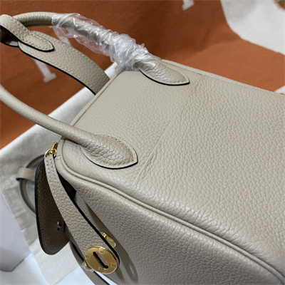 Lindy Bag Taurillon Clemence Leather 26/30CM Gold Tone Metal In Tourterelle Color HS