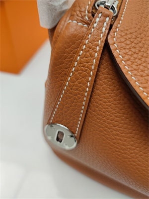 Lindy Bag Taurillon Clemence Leather 26/30CM Silver Tone Metal In Gold Color HS