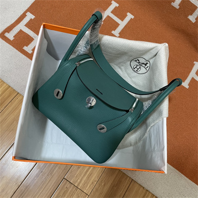 Lindy Bag Taurillon Clemence Leather 26/30CM Silver Tone Metal In Malachite Color HS
