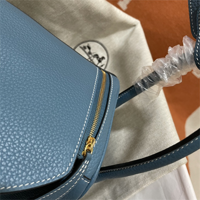 Lindy Bag Taurillon Clemence Leather 26/30CM Gold Tone Metal In Blue Jean Color HS