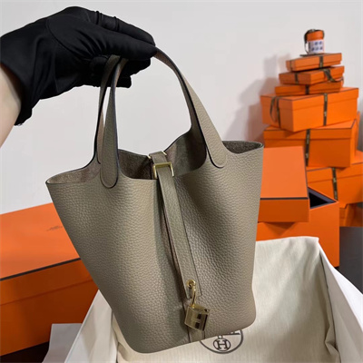 Picotin Lock Bag Togo Leather 18/22CM Gold/Silver Tone Metal In Tourterelle Color HS