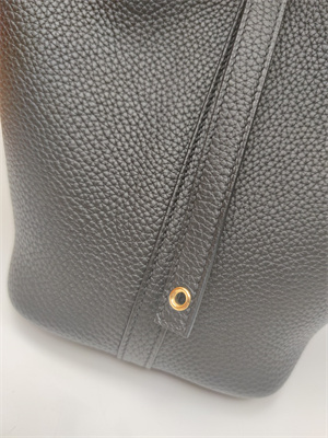 Picotin Lock Bag Togo Leather 18/22CM Gold/Silver Tone Metal In Black Color HS