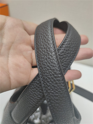 Picotin Lock Bag Togo Leather 18/22CM Gold/Silver Tone Metal In Black Color HS