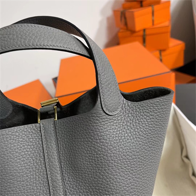 Picotin Lock Bag Togo Leather 18/22CM Gold/Silver Tone Metal In Gris Meyer Color HS