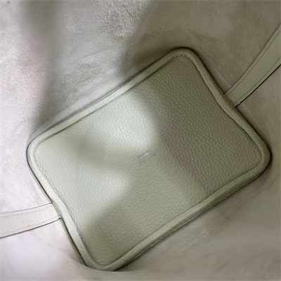 Picotin Lock Bag Togo Leather 18/22CM Gold/Silver Tone Metal In Vert Fizz Color HS