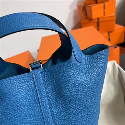 Picotin Lock Bag Togo Leather 18/22CM Gold/Silver Tone Metal In Bleu Zanzibar Color HS