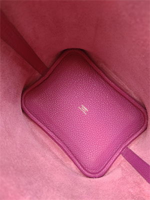 Picotin Lock Bag Togo Leather 18/22CM Gold/Silver Tone Metal In Magnolia Color HS