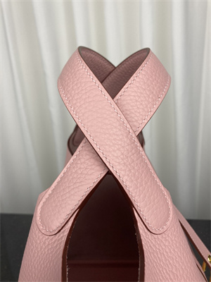 Picotin Lock Bag Taurillon Clemence Leather 18/22CM Gold/Silver Tone Metal In Rose Sakura Color HS