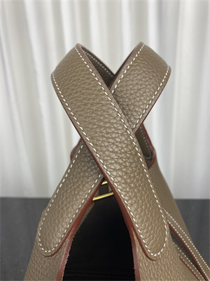 Picotin Lock Bag Taurillon Clemence Leather 18/22CM Gold/Silver Tone Metal In Etoupe Color HS