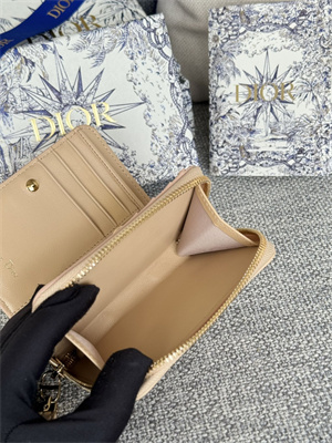 cd caro scarlet wallet S*pple cannage lambskin beige s5032