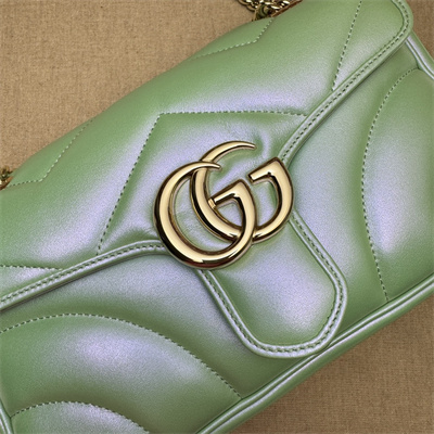 G*u*i gg marmont medium shoulder bag lt green iridescent 443497