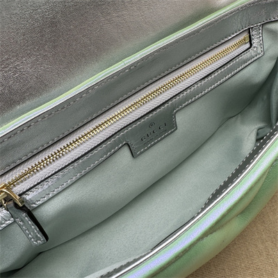 G*u*i gg marmont medium shoulder bag lt green iridescent 443497