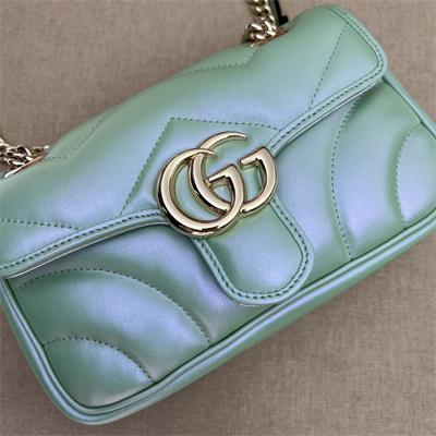 G*u*i gg marmont small  shoulder bag lt green iridescent 446744