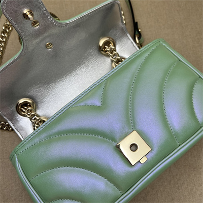 G*u*i gg marmont small  shoulder bag lt green iridescent 446744