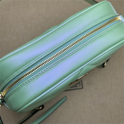G*u*i gg marmont small shoulder bag lt green iridescent 447632