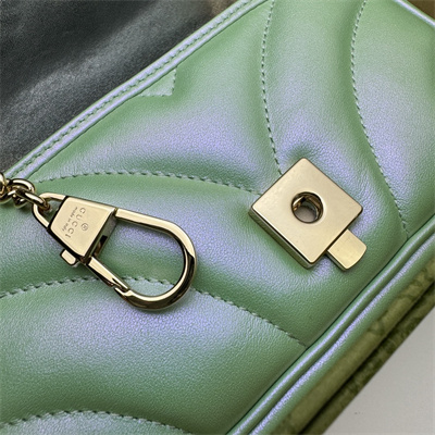 G*u*i gg marmont  mini bag lt green iridescent 476433