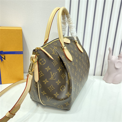 L.V Turenne MM Bag Monogram Canvas M48814