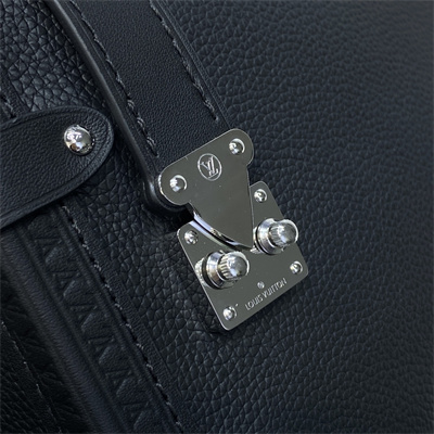 LV Side Trunk MM Grained Calfskin Black M25160