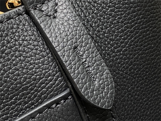 L.V Lock and Walk Grained Calfskin Black M24006