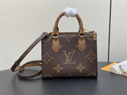 L.V ONTHEGO BB Monogram Canvas M46839