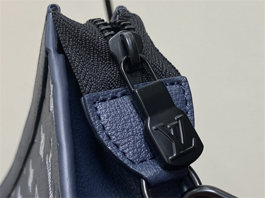 L.V Gaston Wearable Wallet Monogram Shadow Calfskin Leather Ink Blue/White