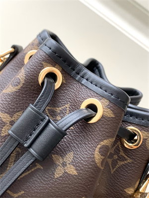 L.V Canoé Bucket Bag In Monogram Canvas Black M83480