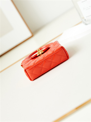 Ch*el clutch with chain shiny aged calfskin gold-tone metal orange  ap3435