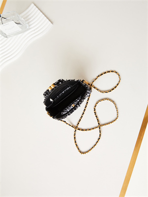 Ch*el clutch with chain black and white tweed  gold-tone metal  ap3435