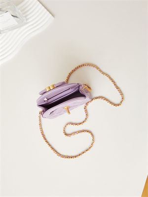 Ch*el clutch with chain shiny aged calfskin gold-tone metal lt purple ap3435