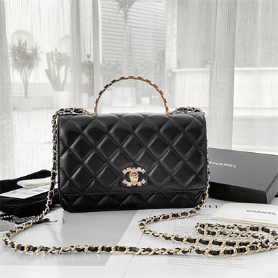 Ch*el clutch with chain lambskin gold tone metal black ap3795