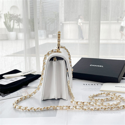 Ch*el clutch with chain lambskin gold tone metal white ap3797
