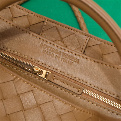 BV Small Andiamo Top handle bag Lambskin Leather Cognac