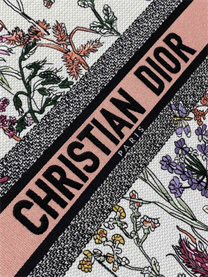 cd large book tote white multicolor D*or herbarium embroidery