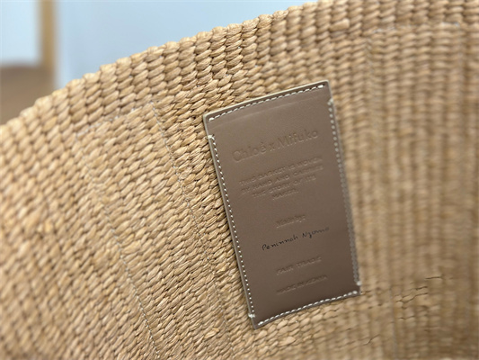 Chloe Large Woody Tote Bag In Nature Fibers