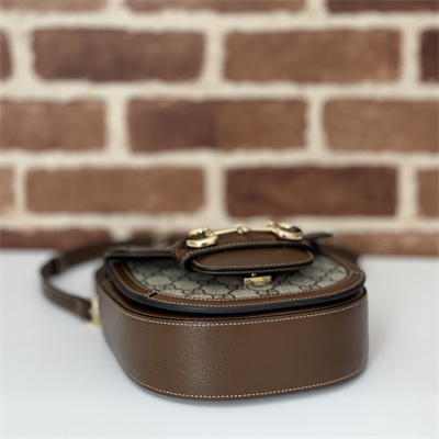 gu.cci horsebit 1955 mini top handle bag beige and ebony gg S*p*e canvas 781387