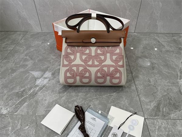 Her.mes Herbag 31 Canvas and Calfskin With Printing