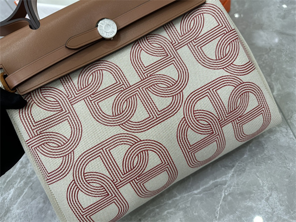 Her.mes Herbag 31 Canvas and Calfskin With Printing