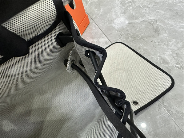 Her.mes Herbag 31 Canvas and Calfskin With Printing