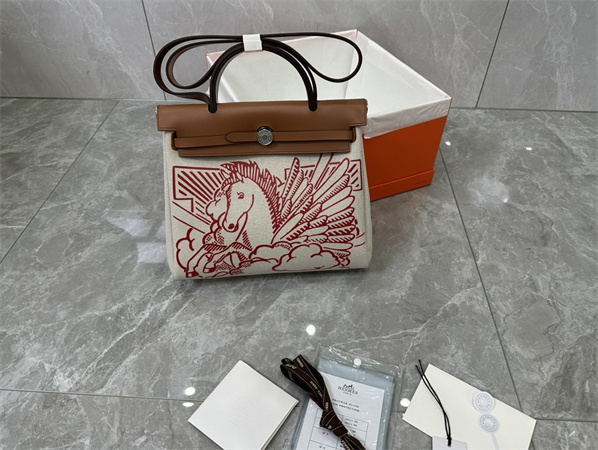 Her.mes Herbag 31 Canvas and Calfskin With Printing