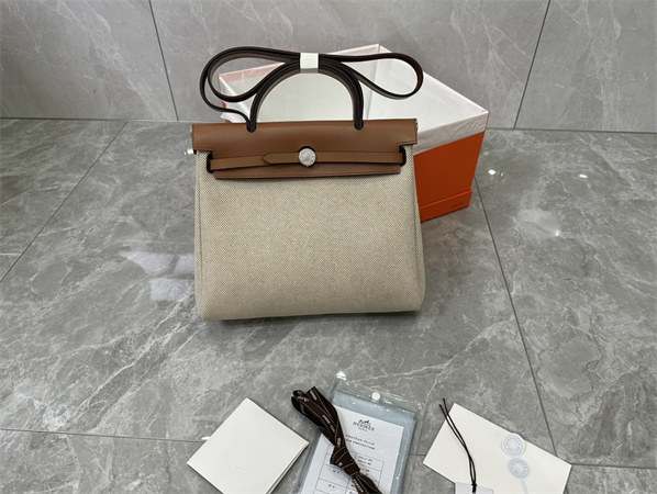 Her.mes Herbag 31 Canvas and Calfskin