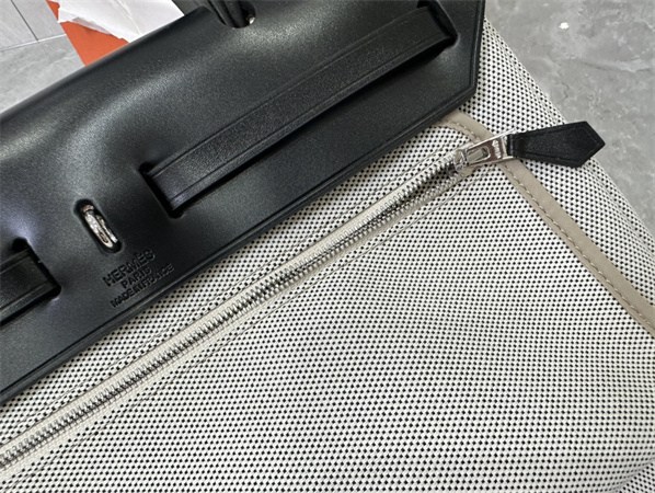 Her.mes Herbag 31 Canvas and Calfskin