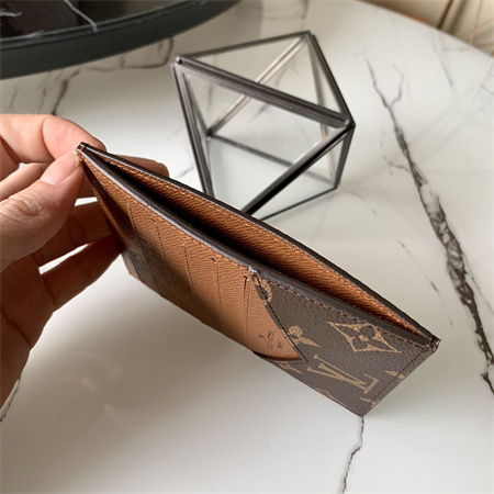 L.V Card Holder Monogram Canvas M60378
