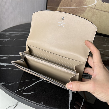 L.V IRIS Wallet Monogram Leather Beige M60143