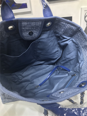 Ch*el deauville large shopping bag mixed fibers gold tone metal blue a66941